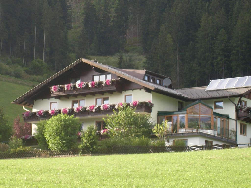 Gastehaus Huber Fruhstuckspension Schladming Exteriör bild